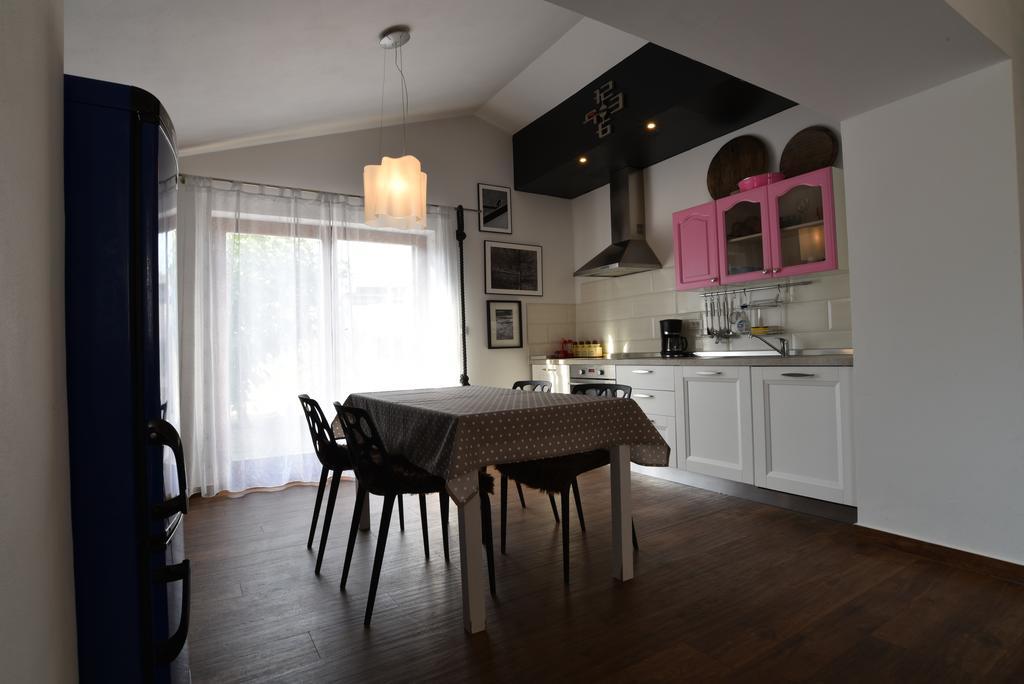 Holiday Home Brhanici Svetvinčenat Εξωτερικό φωτογραφία